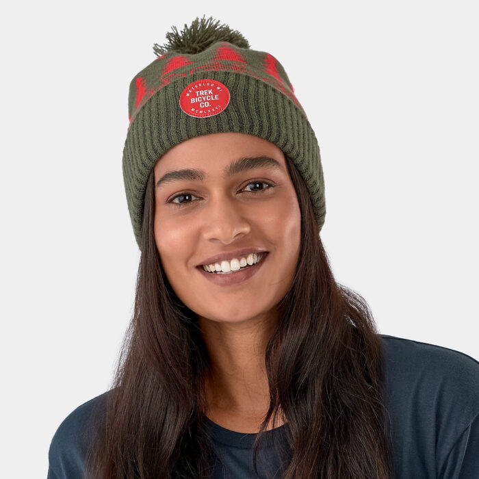 Trek Holiday Pom Beanie  (dark green)