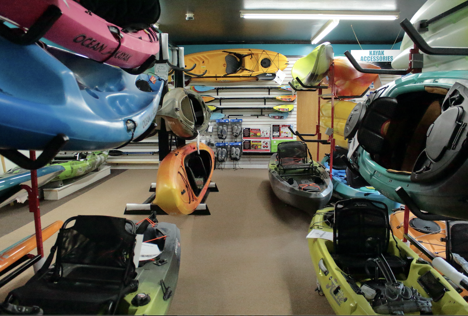 Innova Desktop DISCatcher Micro Mini Disc Golf Basket (yellow) Pedals